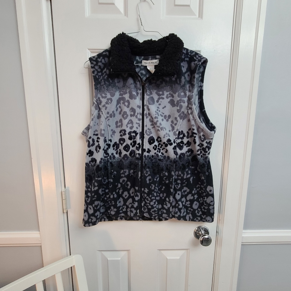 rebecca malone leppard vest with pockets.
